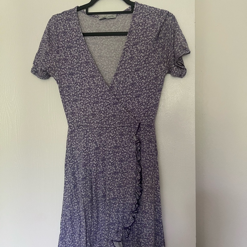 Pull&Bear Blue and White Wrap Sundress